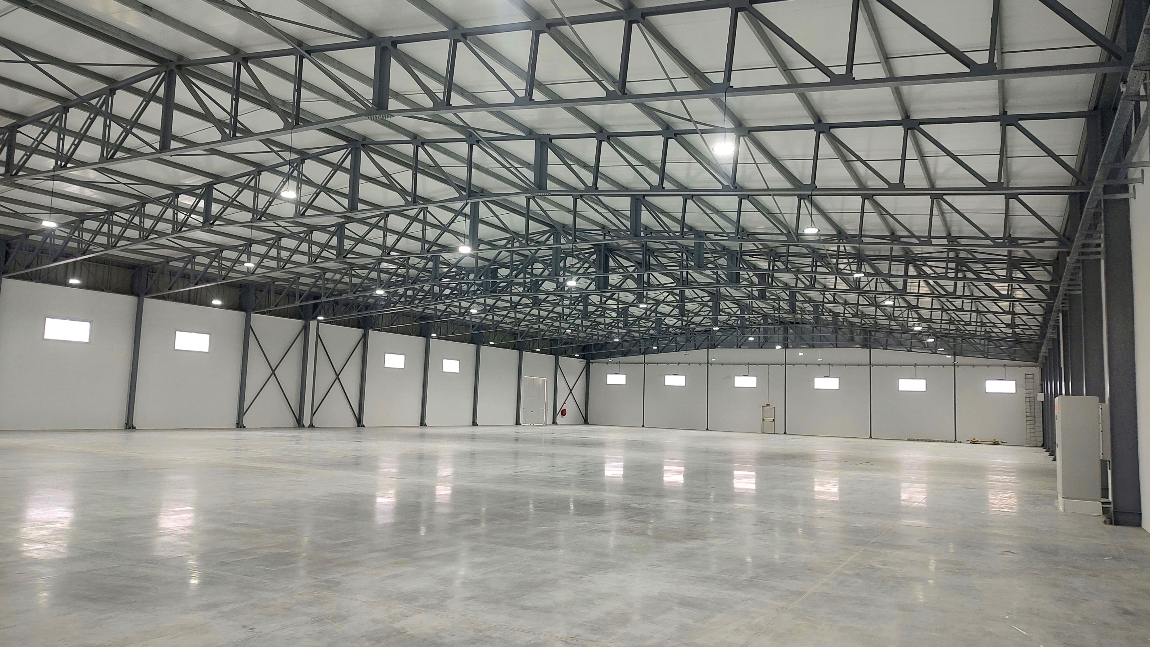 Manufacturing equipment